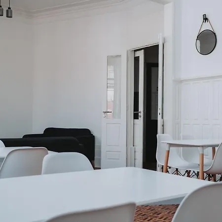 Olopo Hostal Oporto